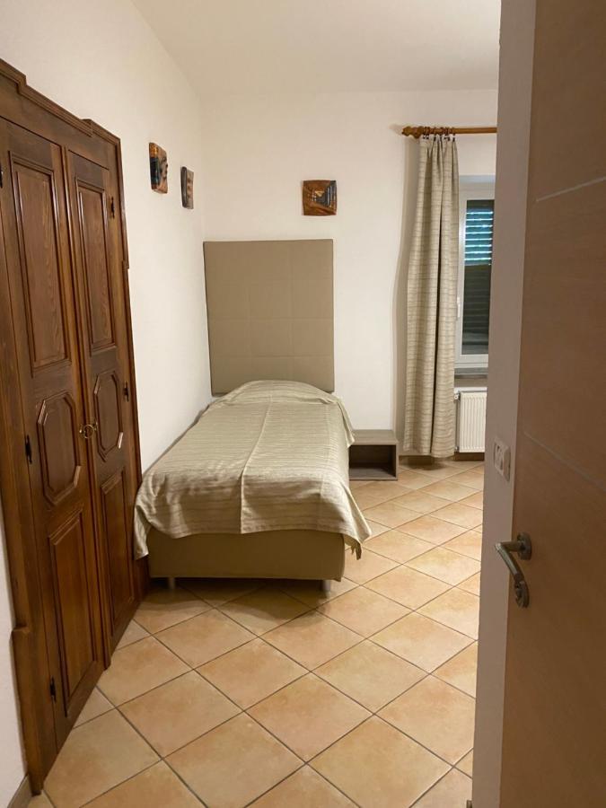 كوباريد Fedrig Private Rooms & Apartment المظهر الخارجي الصورة