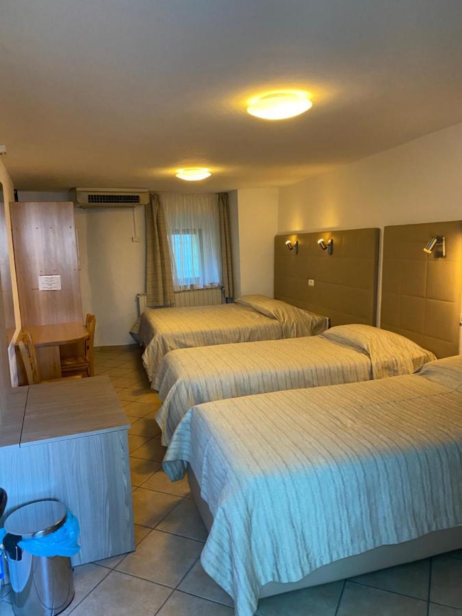 كوباريد Fedrig Private Rooms & Apartment المظهر الخارجي الصورة