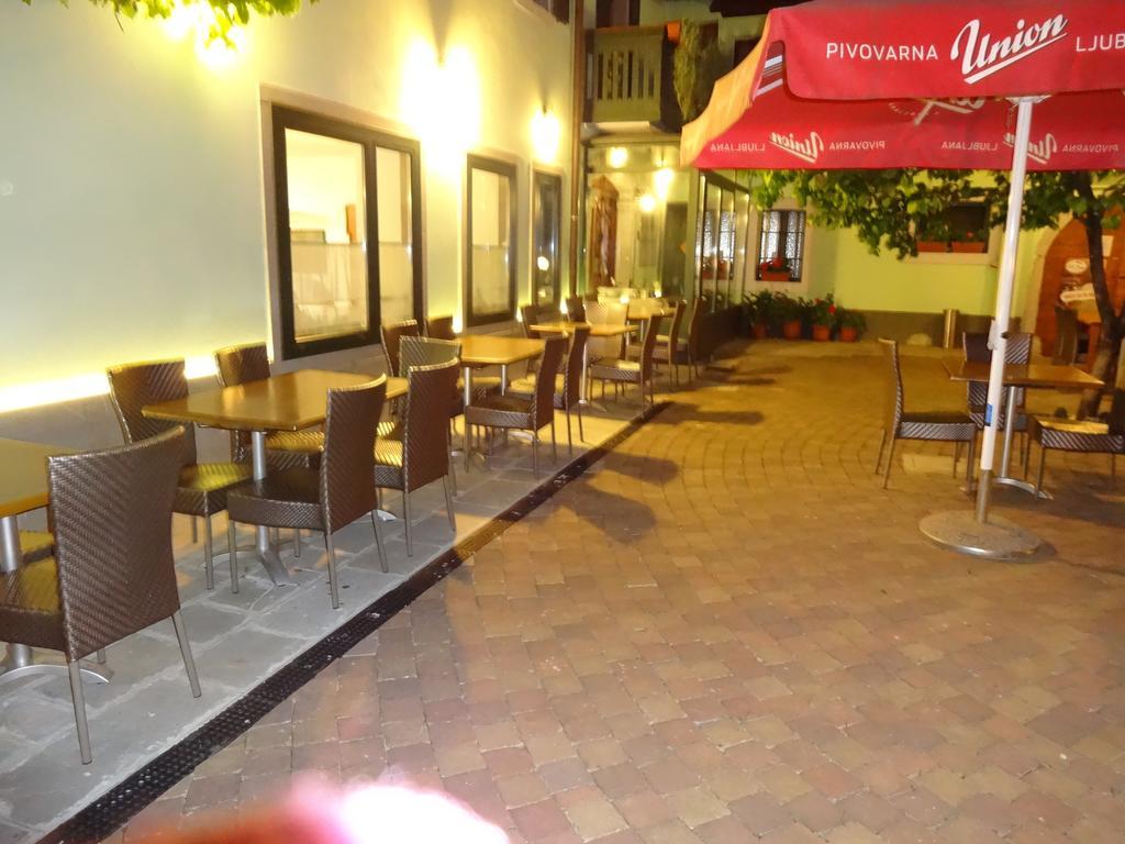 كوباريد Fedrig Private Rooms & Apartment المظهر الخارجي الصورة