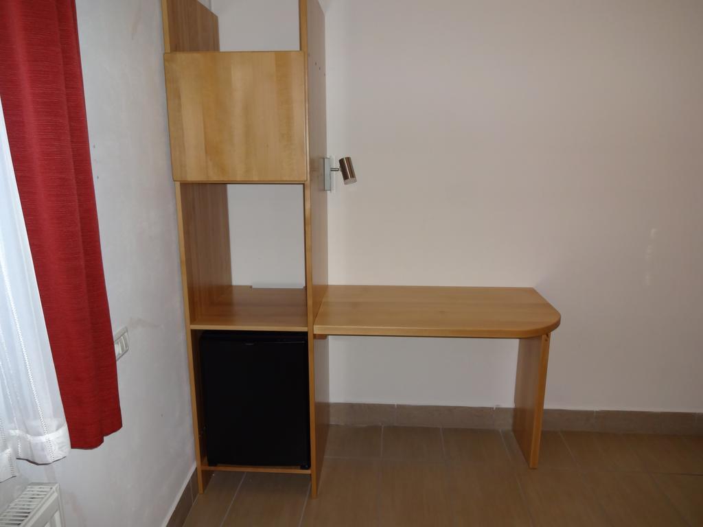 كوباريد Fedrig Private Rooms & Apartment المظهر الخارجي الصورة