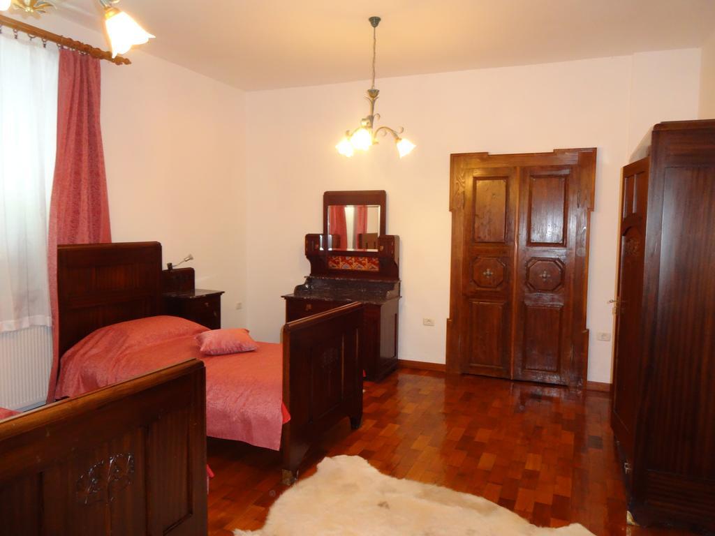 كوباريد Fedrig Private Rooms & Apartment المظهر الخارجي الصورة